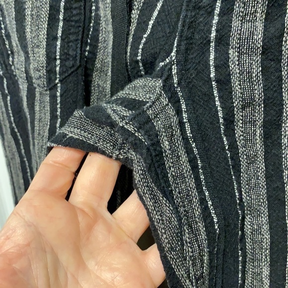 Hurley Striped Linen Blend Roll Up Beach Pants - Picture 6 of 14
